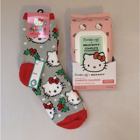 Hello Kitty Other - Hello Kitty Socks & Towelettes Bundle
